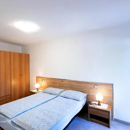 Casa Rita 3 In Vesio Apartman