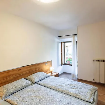 Casa Rita 3 In Vesio Apartment *